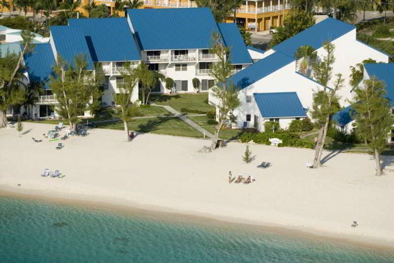 Villas Of The Galleon 乔治城 外观 照片