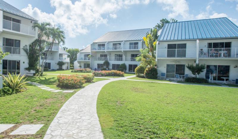 Villas Of The Galleon 乔治城 外观 照片